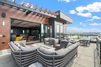 7Th floor sky terrace